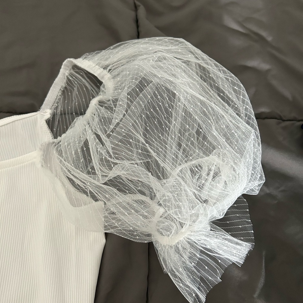 Top - Picture 2 of 5